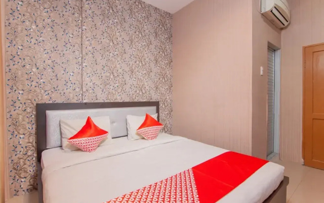 Residence 68 by OYO Rooms