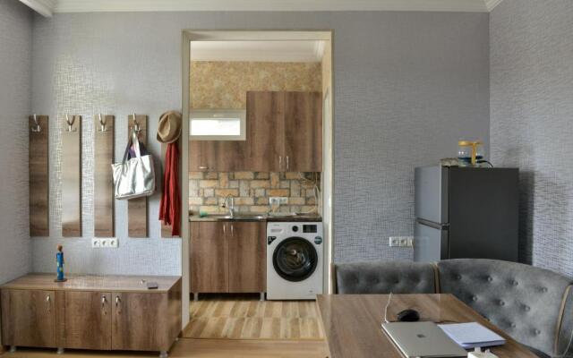 Surami Guest House - სახლი სურამში