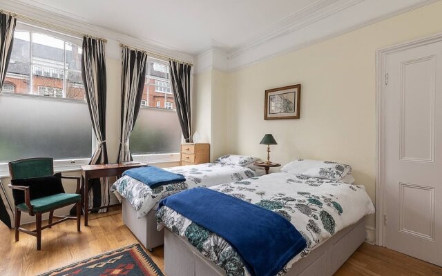 Elegant 2Br Flat W/ Garden Close To Battersea Park