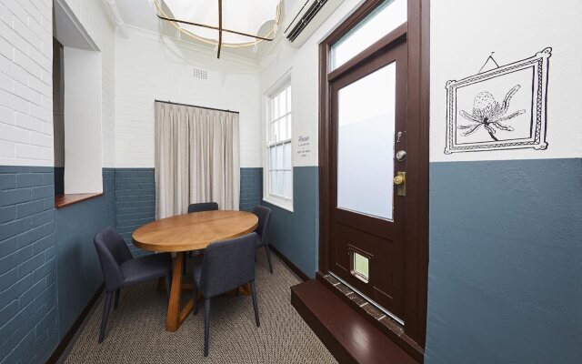 Bridgeview Hotel Willoughby
