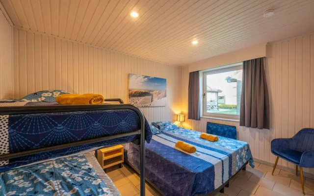 Bungalow Westende Blue 6 Persons