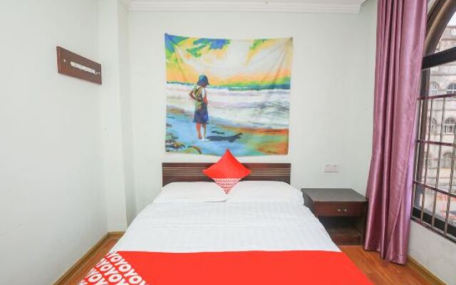 Zhuhailou Hostel