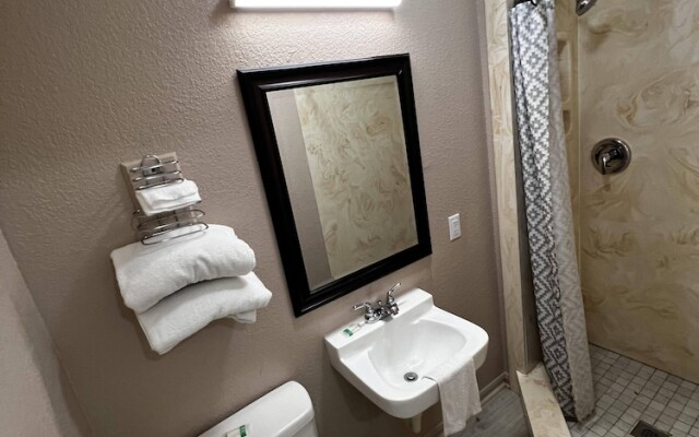 The 409 Bolivar Beach Hotel