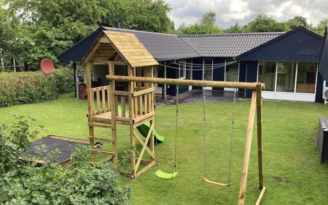 6 Person Holiday Home in Ansager
