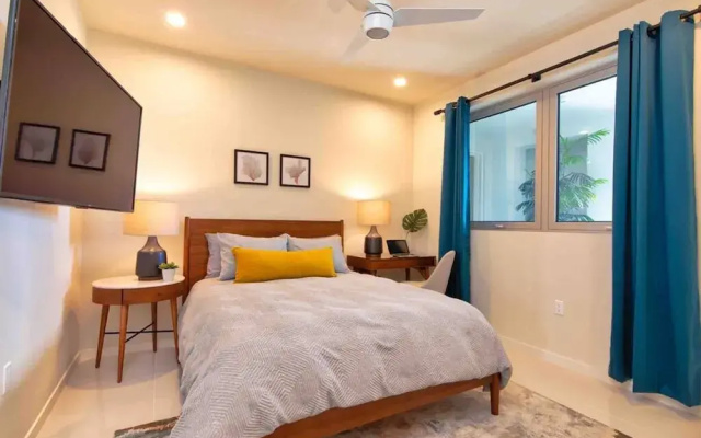 Exclusive Oceanfront Residence Condo at Soleil Residences