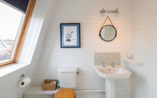 4-bed House With a Garden Fulham