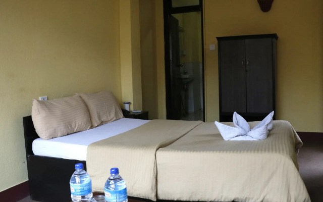 Hotel Yala Peak