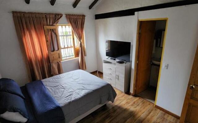 Hotel Niza Colonial
