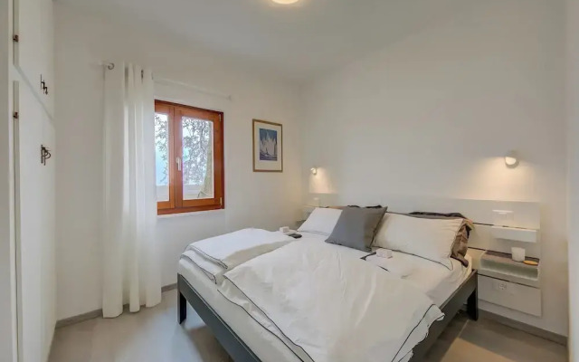 Relais Nanzello Garda Living 1