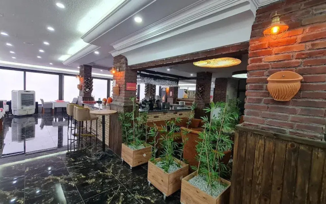 My Beach Bi̇anco Hotel