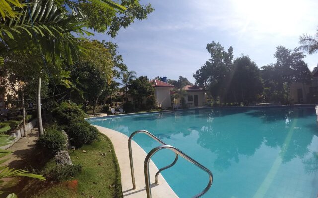 RedDoorz Premium @ Napaling Point Tangnan