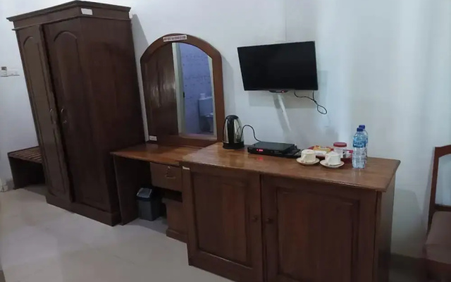 Robbani Edotel Liwa Syariah