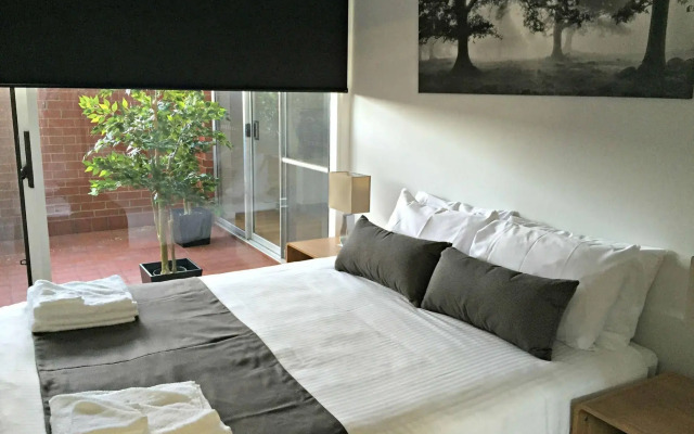 Specialty Accommodation – Adelaide Dress Circle Apartments