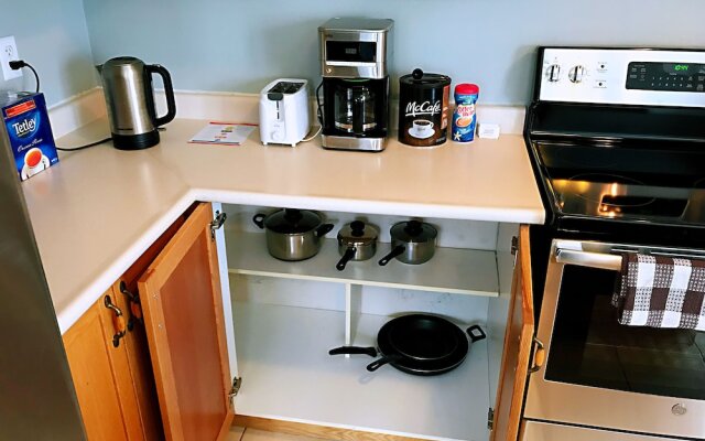 Entire 3 Bedroom Townhouse in Markham