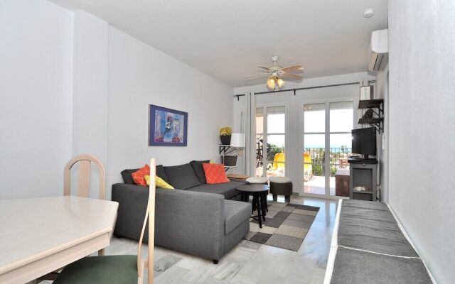 Topfloor Apartment in Las Colinas Ref 52