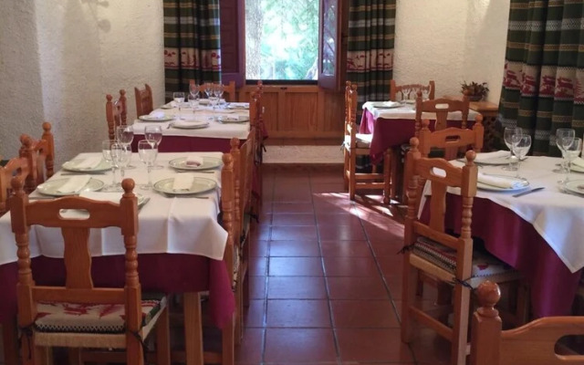 Hotel Rural Riogazas