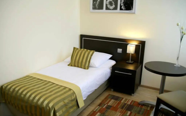 Hotel Safir