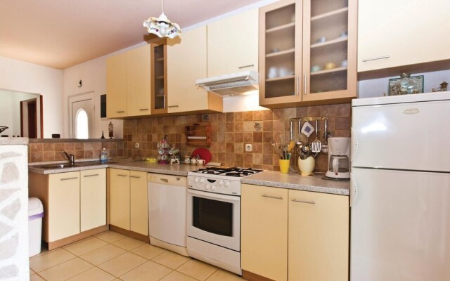 Stunning Home in Medulin With Wifi and 1 Bedrooms