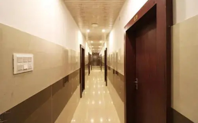 Hotel Gayatri Residency