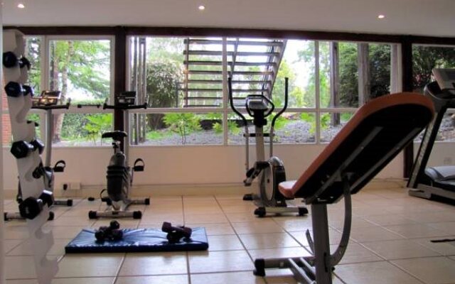 Hotel Sierra de los Padres