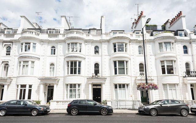Traditional Exquisite 1BR near Hyde Park