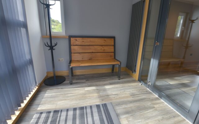 The Shack and Pods at Inchree