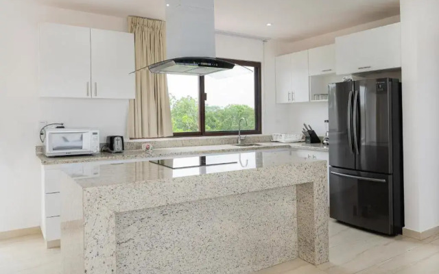 Apartment and Penthouse Blue Luxury Kukulkan Tulum
