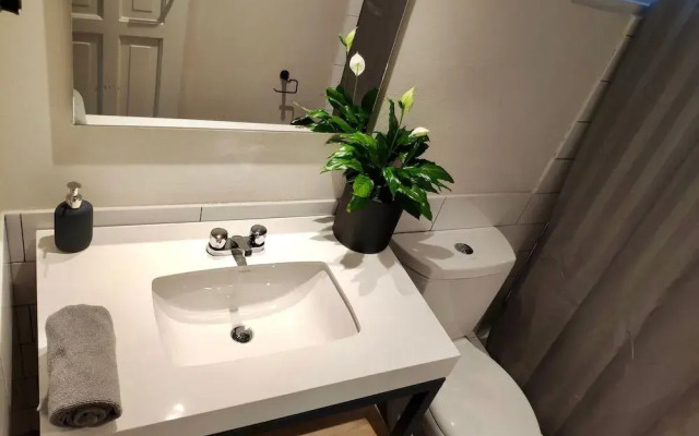 The Milagro Guest House