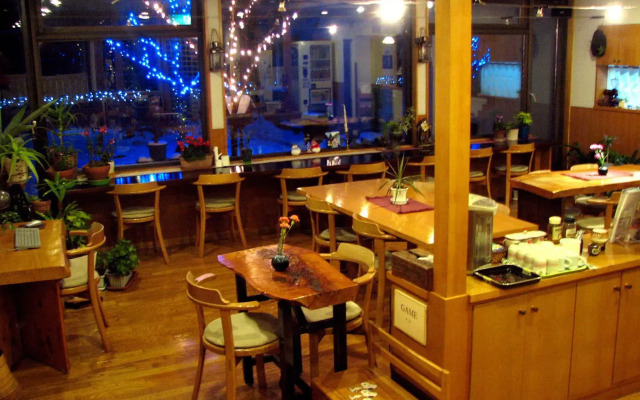 B&B Pension Hakodate Mura