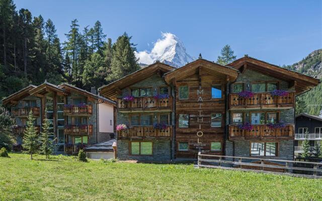 Apartment in Chalet Pizzo Fiamma