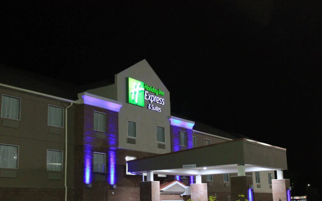 Holiday Inn Express & Suites Sweetwater by IHG