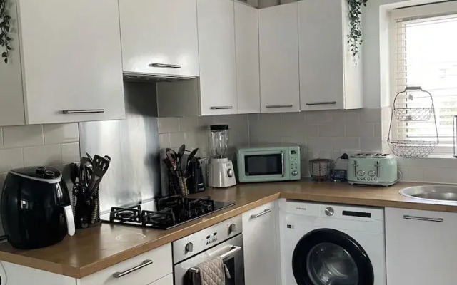 Dartfordapartment/2bed/balcony/freeparking/tv/wifi