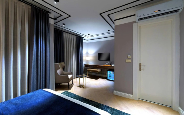 Walton Hotels Galata