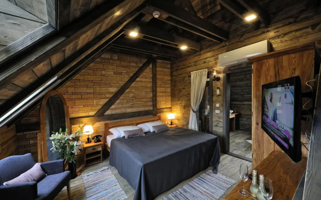 Ethno Houses Plitvica Selo Deluxe