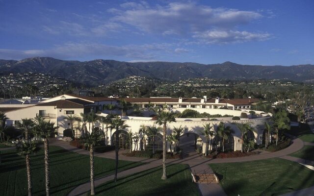 Hilton Santa Barbara Beachfront Resort