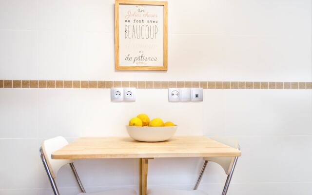 ApartUP Levante Skyline