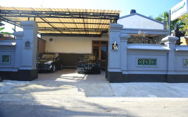 Puri Kusuma Guest House