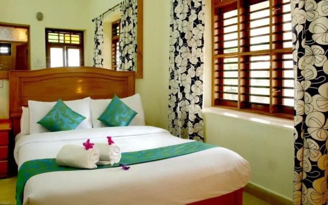 Cassells Jungle Resorts