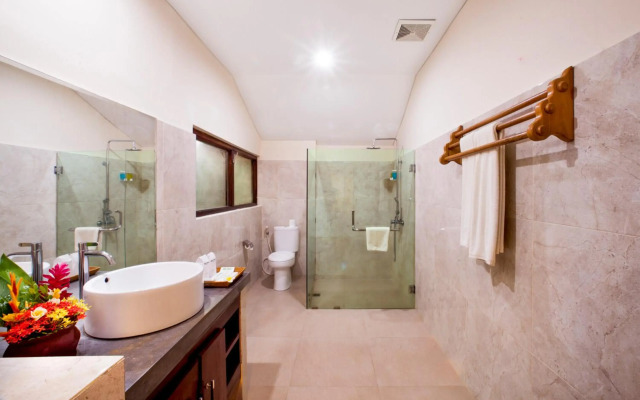 Bali Taman Beach Resort & Spa - Lovina