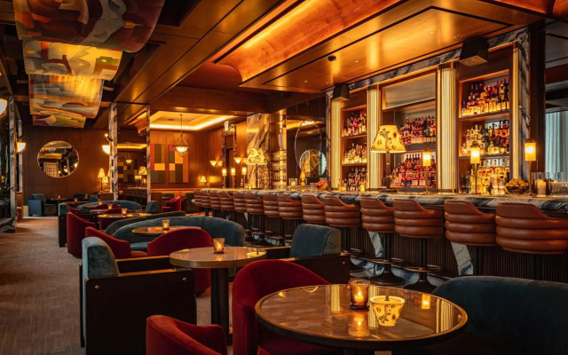 The St. Regis Chicago