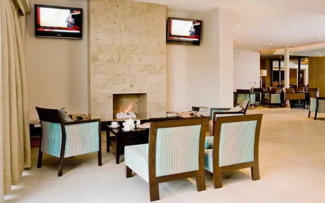 Menzies London Gatwick Chequers