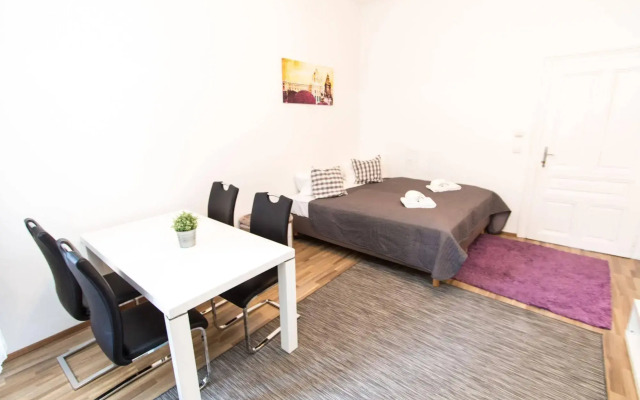 CheckVienna – Apartment Johnstrasse