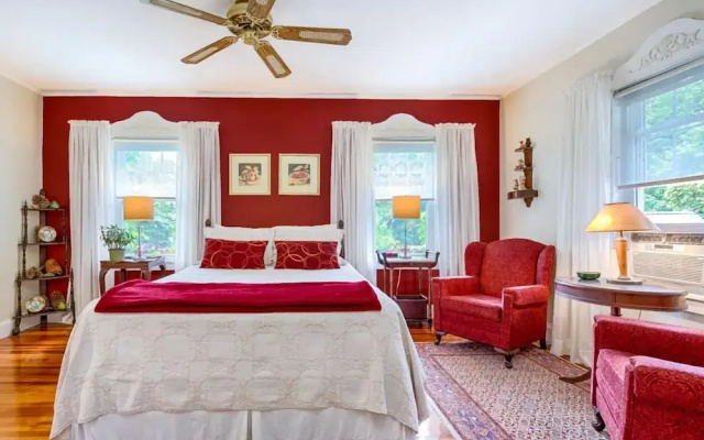 Howarth House B&B