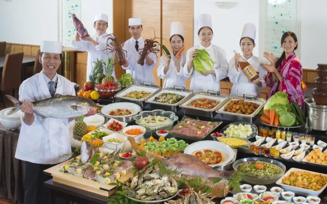 Toba Grand Hotel