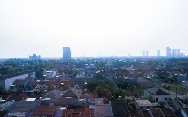 Beverly 90210 Studio Apartment at Serpong
