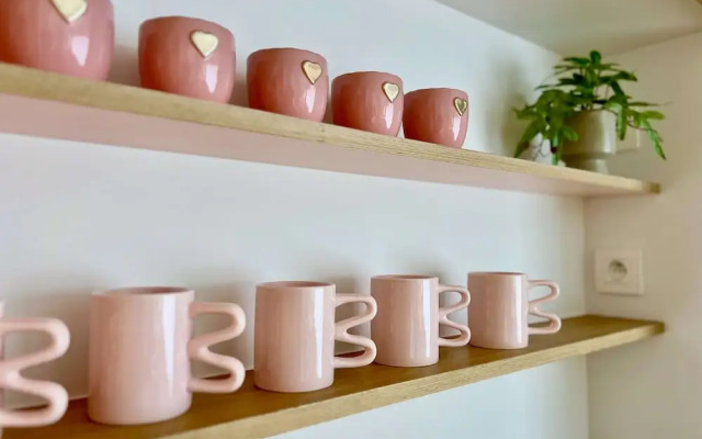 Stylish Family Apartment Near the Sea at Beau Rivage