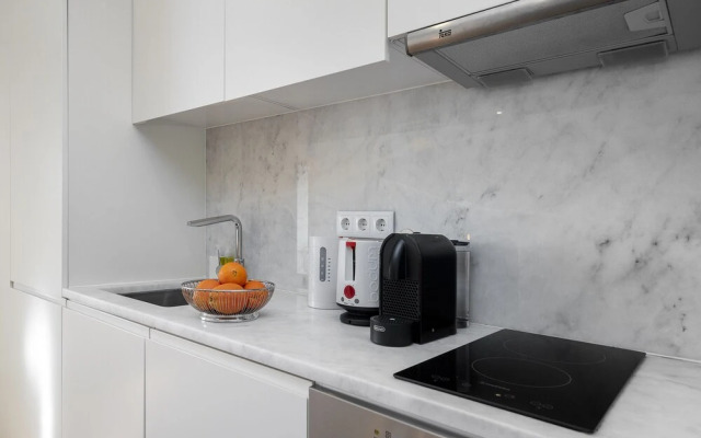 Lisbon'S Horizon Retreat: A View To Remember