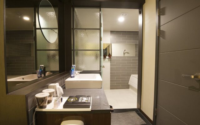 Hotel INK