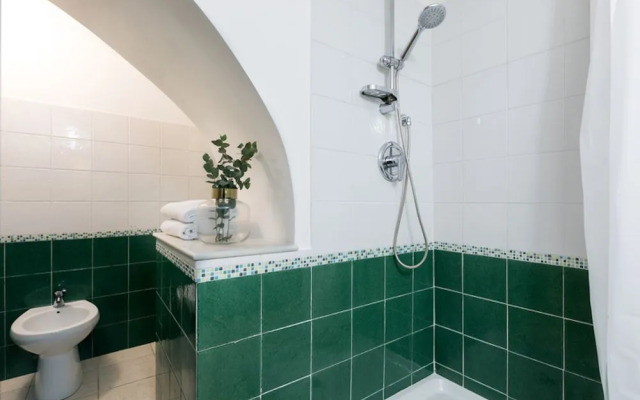 Classic 2BR in Prati by Sonder