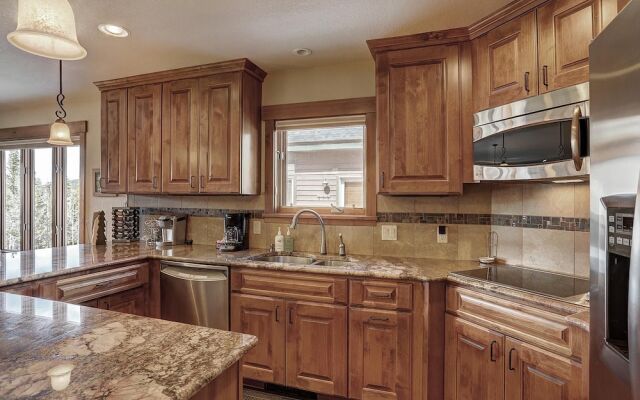 Happy Trails - 3 Br Townhouse